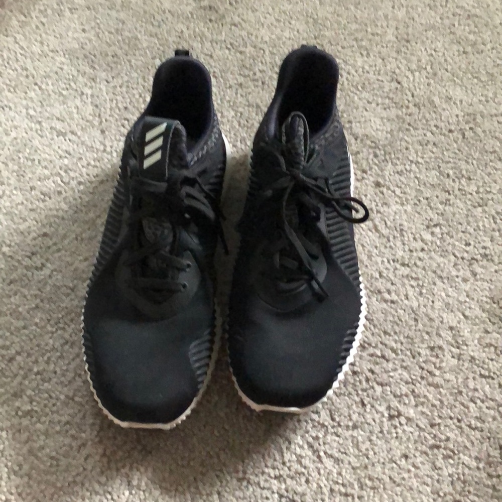 Barely Worn Women’s Adidas Alphabounce